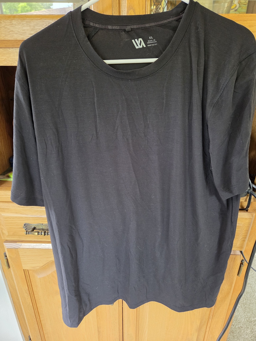 Men's Black Crew Neck Short Sleeve Tee by Luvn Basics